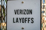 Verizon Layoffs: The 2025 Cuts, Stock Impact, and Reddit Reactions